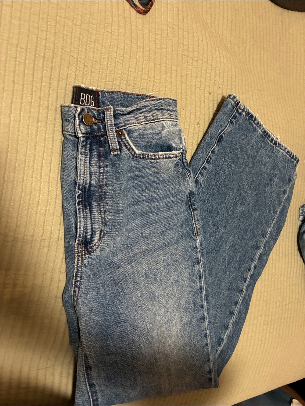 BDG 26” High-Rise Wide Leg Women’s Jeans - Light Blue (has a hole!!!!)